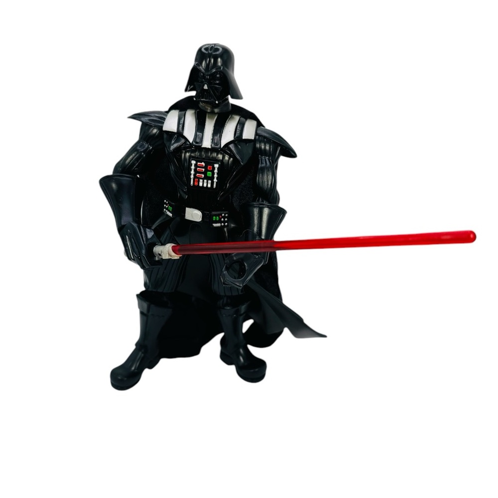 Hasbro Star Wars DARTH VADER Force Battlers 7" Action Figure W/ Light Saber 2005